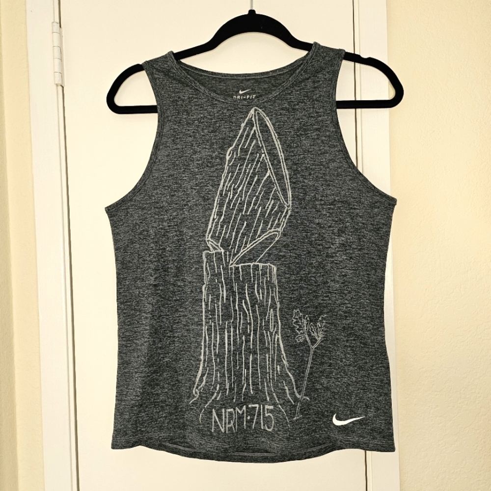 Nike Dri Fit Women's Grey Tank Top Size Small